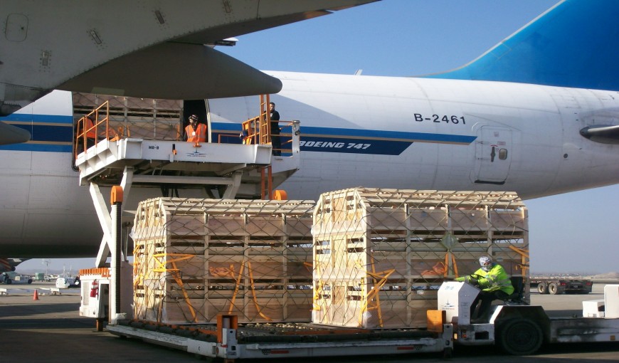 新区到日本空运公司
